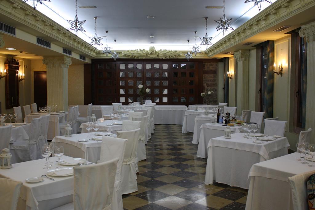 Hotel Balneario La Hermida Exterior foto